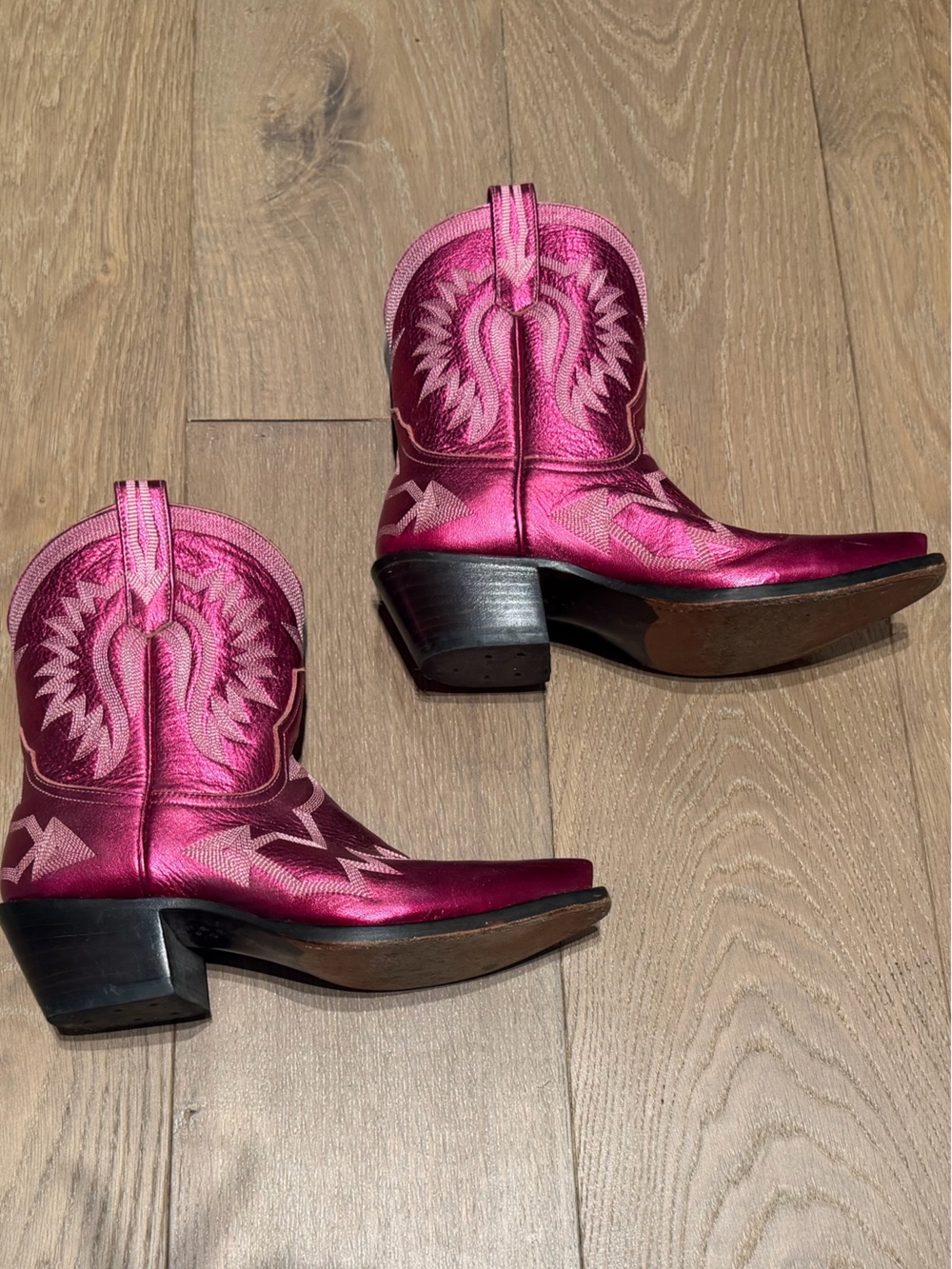 Miron Crosby Metallic Pink Embroidered Western Mules